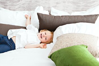 Tipy, jak naučit dítě spát samo bez rodičů