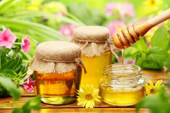 Med – sladký recept pro zdraví i krásu