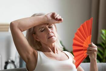 Menopauza a pandemie: Pozor na stres, vnímejte své tělo