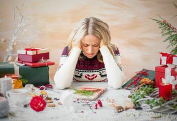 Vánoční peklo: Jak uniknout z pasti dárkománie