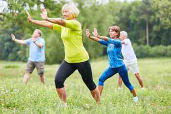 Cvičení pro seniory aneb Aktivní i v pozdějším věku