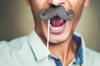 Movember – knírem proti rakovině prostaty