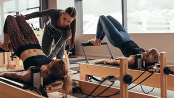 Jaká jsou nejúčinnější cvičení na bolest zad a krční páteře? Zkuste pilates