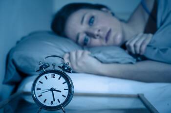 Spánkové poruchy souvisí hlavně se stresem. Jaké jsou ty nejčastější?