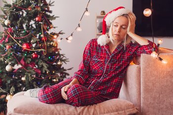 Jste o Vánocích na vše sama? Nepodlehněte stresu a zapojte rodinu
