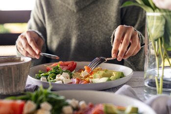 Pravda o ketodietě: Proč nemusí být pro každého a jaká jsou její rizika?
