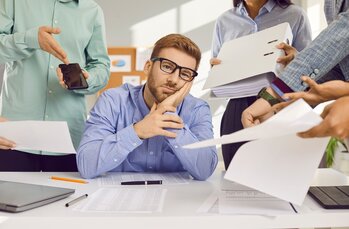 Cítíte se neustále ve spěchu? Najděte ostrůvky klidu i v tom nejhektičtějším dni