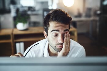 Psychické vyhoření: 7 varovných signálů, které nesmíte ignorovat